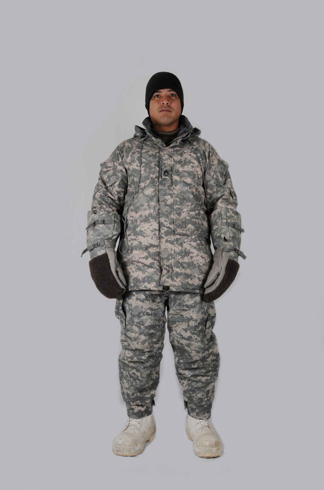 ECWCS Gen III Level 6 Extreme Cold/Wet Weather Parka — ACU, Small Long