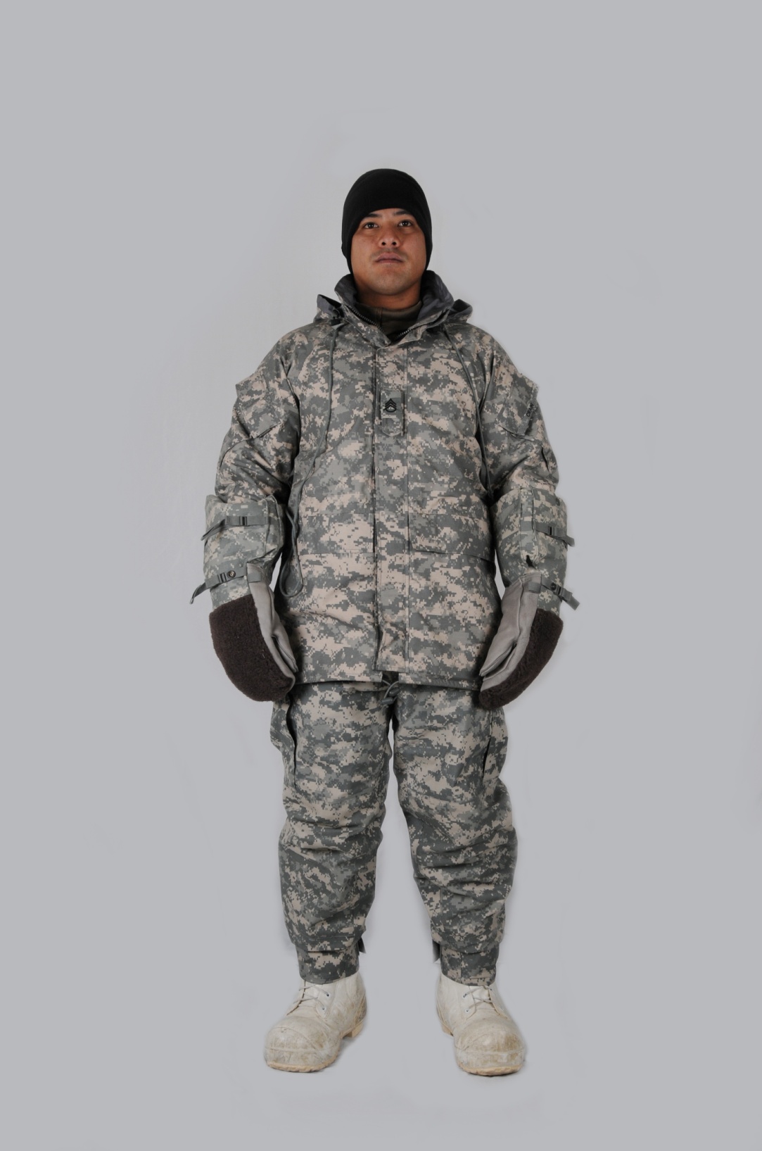 Extended Cold Weather Clothing System - CIE Hub