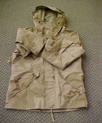 ECWCS parka in 3-color desert camouflage