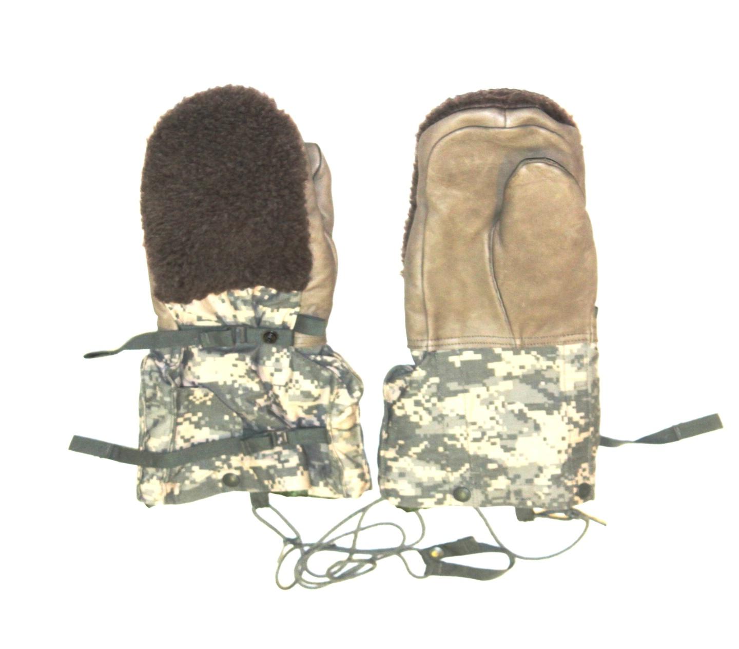 ECW mitten set in UCP