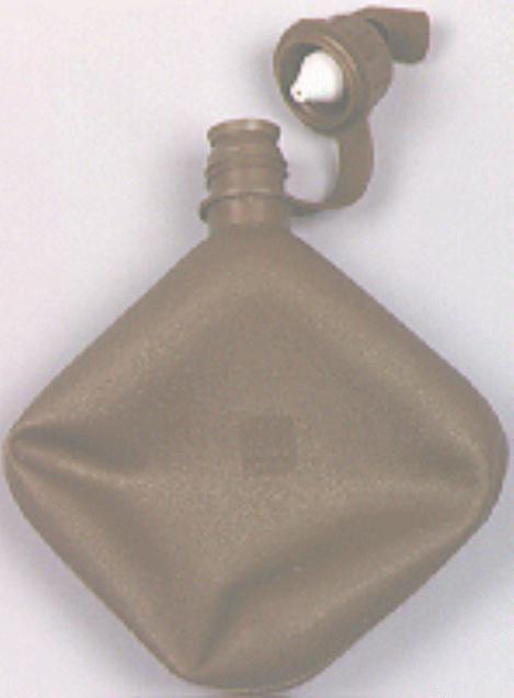 2-quart collapsible water canteen with M1 cap